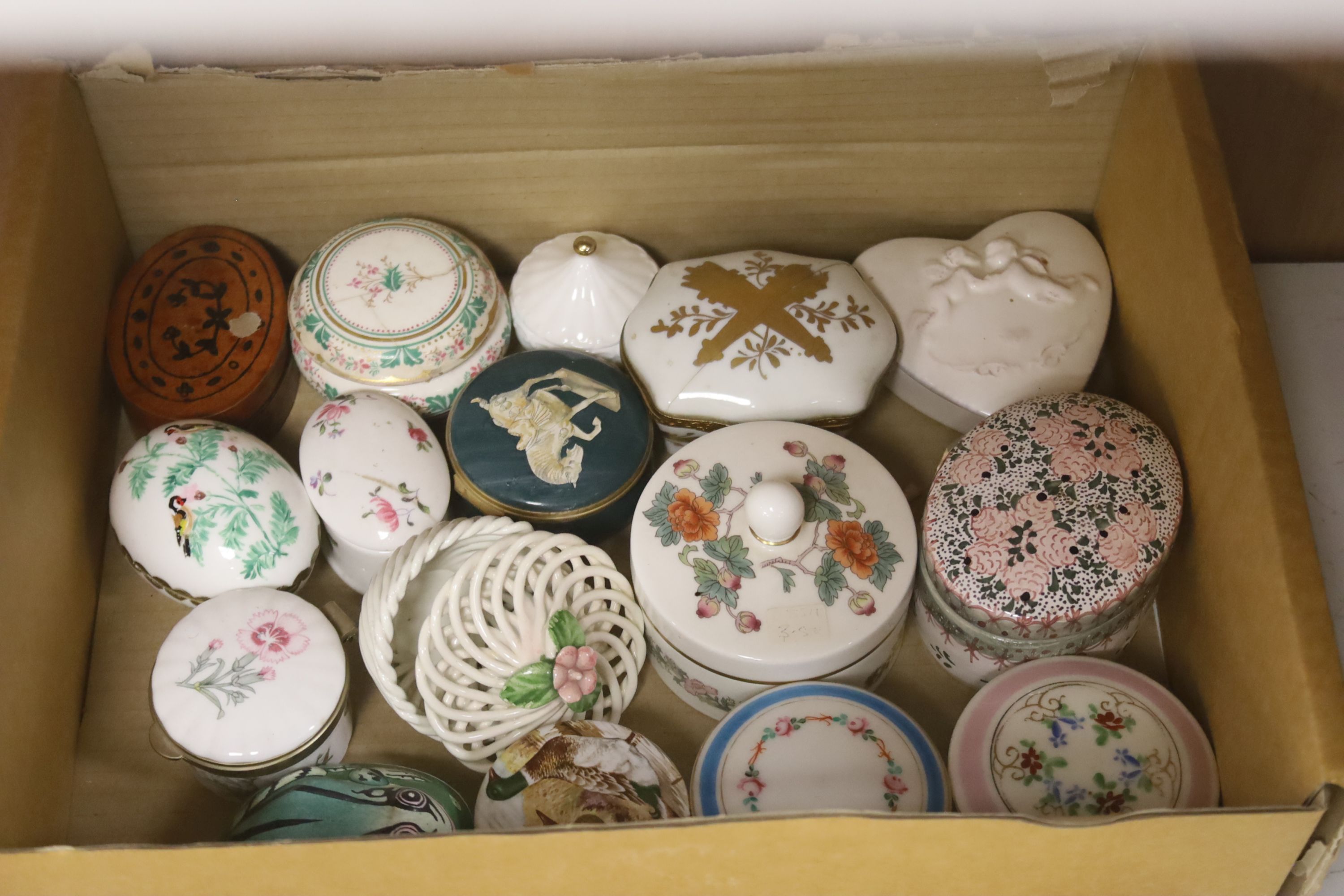 Assorted porcelain boxes and four small prints